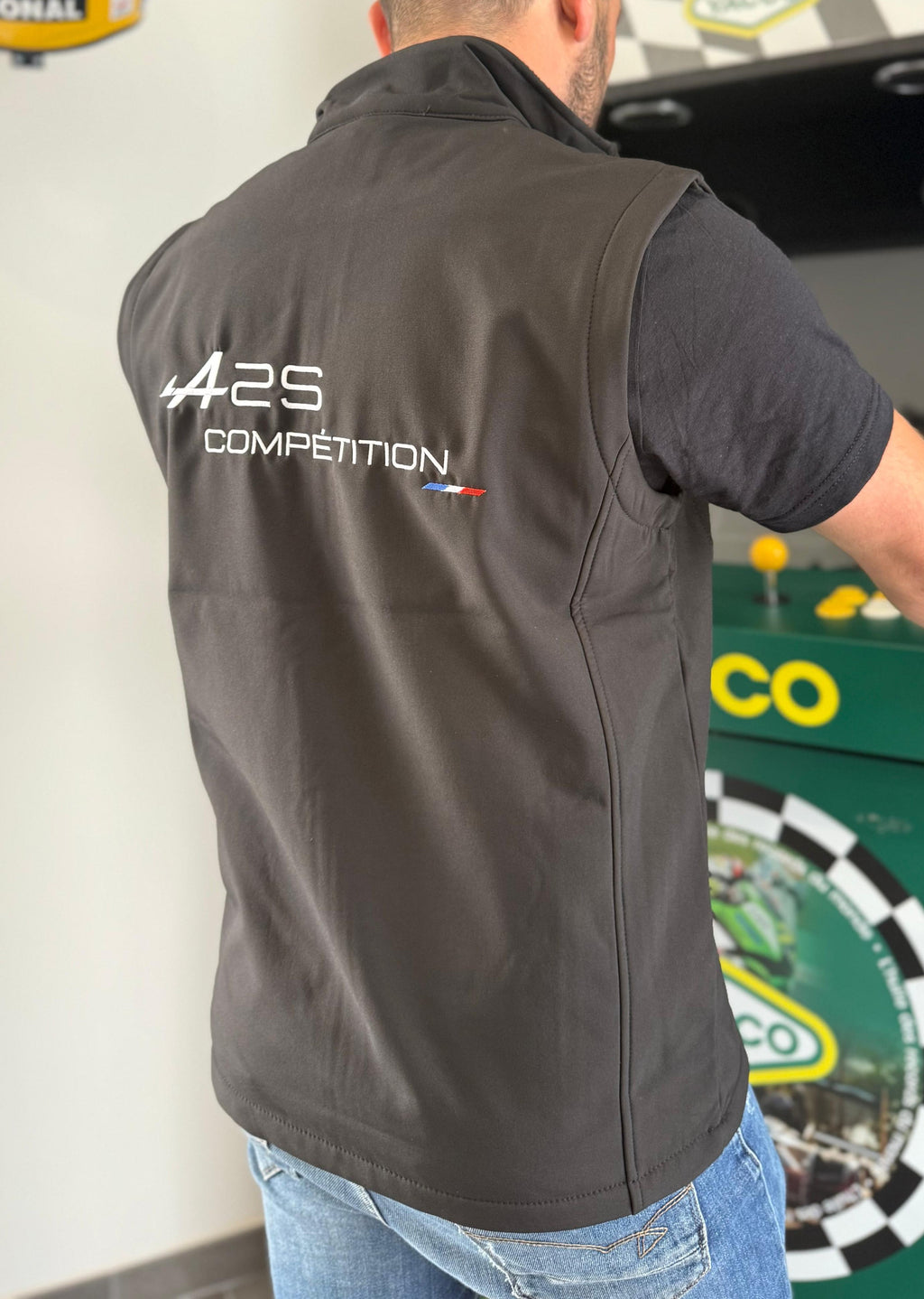 SHOFTSHELL SANS MANCHE